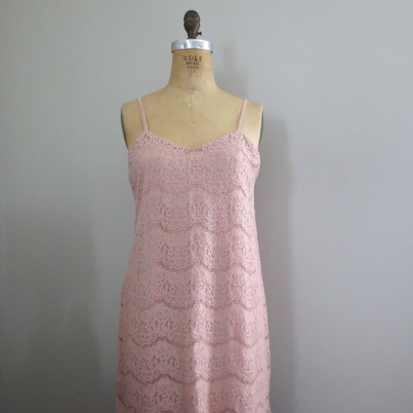 Lace Pink Mini Dress - Picture 2 of 11